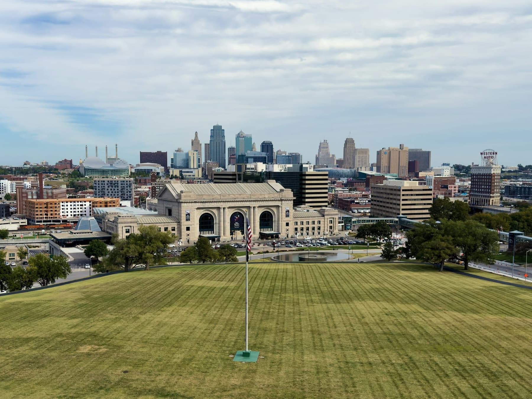 The Kansas City skyline above the lawn of the Liberty Memorial and Union Station